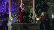 A Halloween episode of Gilmore Girls | Image via Netflix